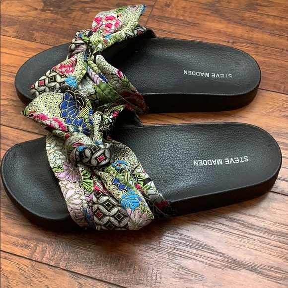 Steve Madden Slides - Picture 3 of 4